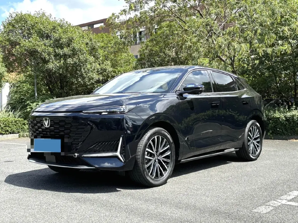 2024 ChangAn UNI-K 2.0T 233HP L4 8AT
