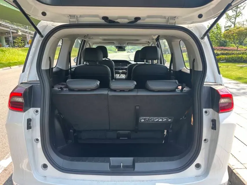 2025 GAC Trumpchi S7 1.5T 160HP L4 1DHT PHEV 36.3KWH,autocango,china used car exporter,china ev exporter,chinese used car exporter,chinese used ev exporter