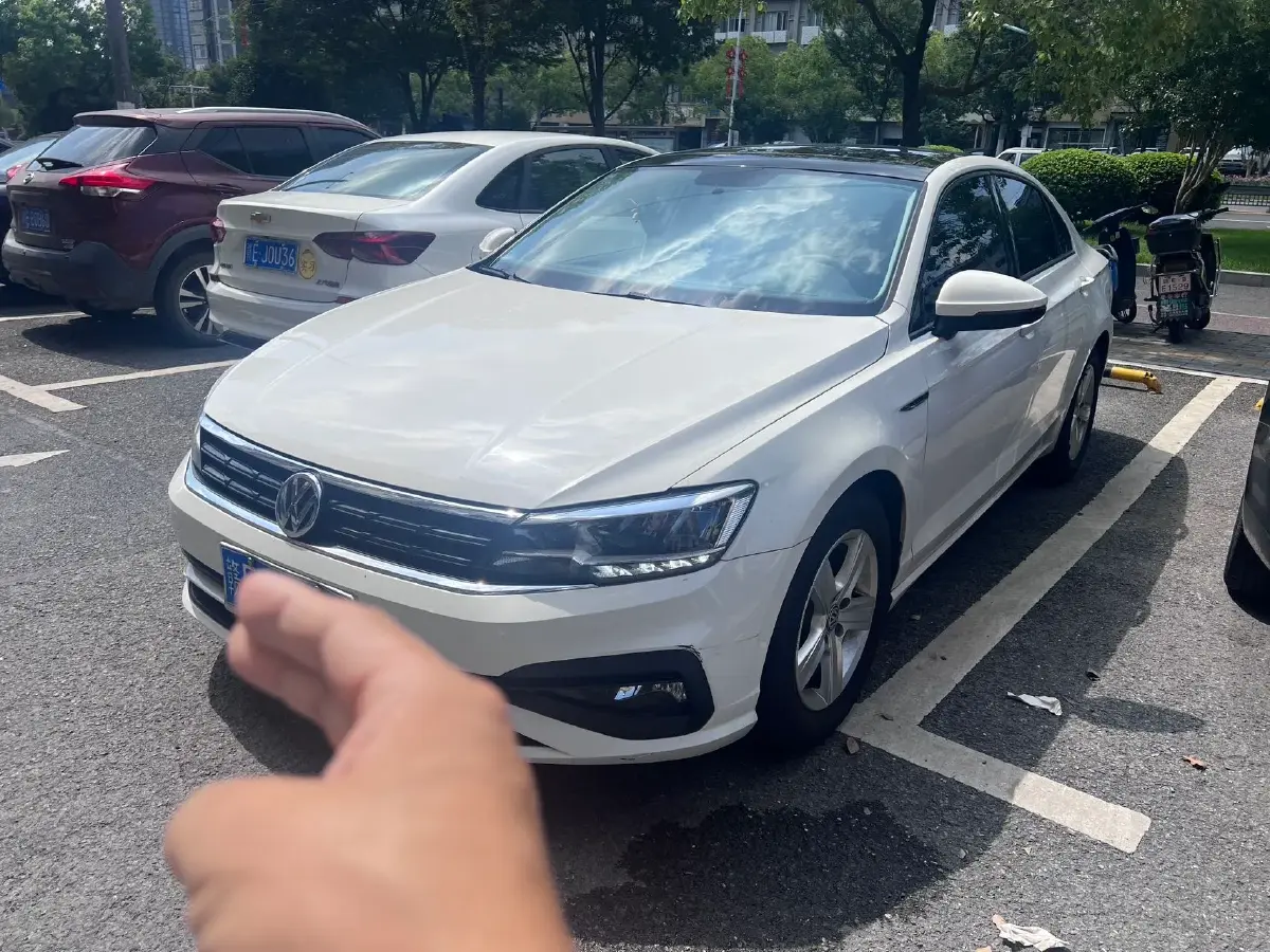 2021 Volkswagen Lamando 1.4T 131HP L4 7DCT