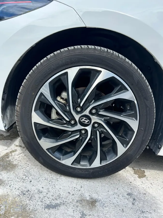 2019 Hyundai Elantra 1.5L 115HP L4 CVT,autocango,china used car exporter,china ev exporter,chinese used car exporter,chinese used ev exporter