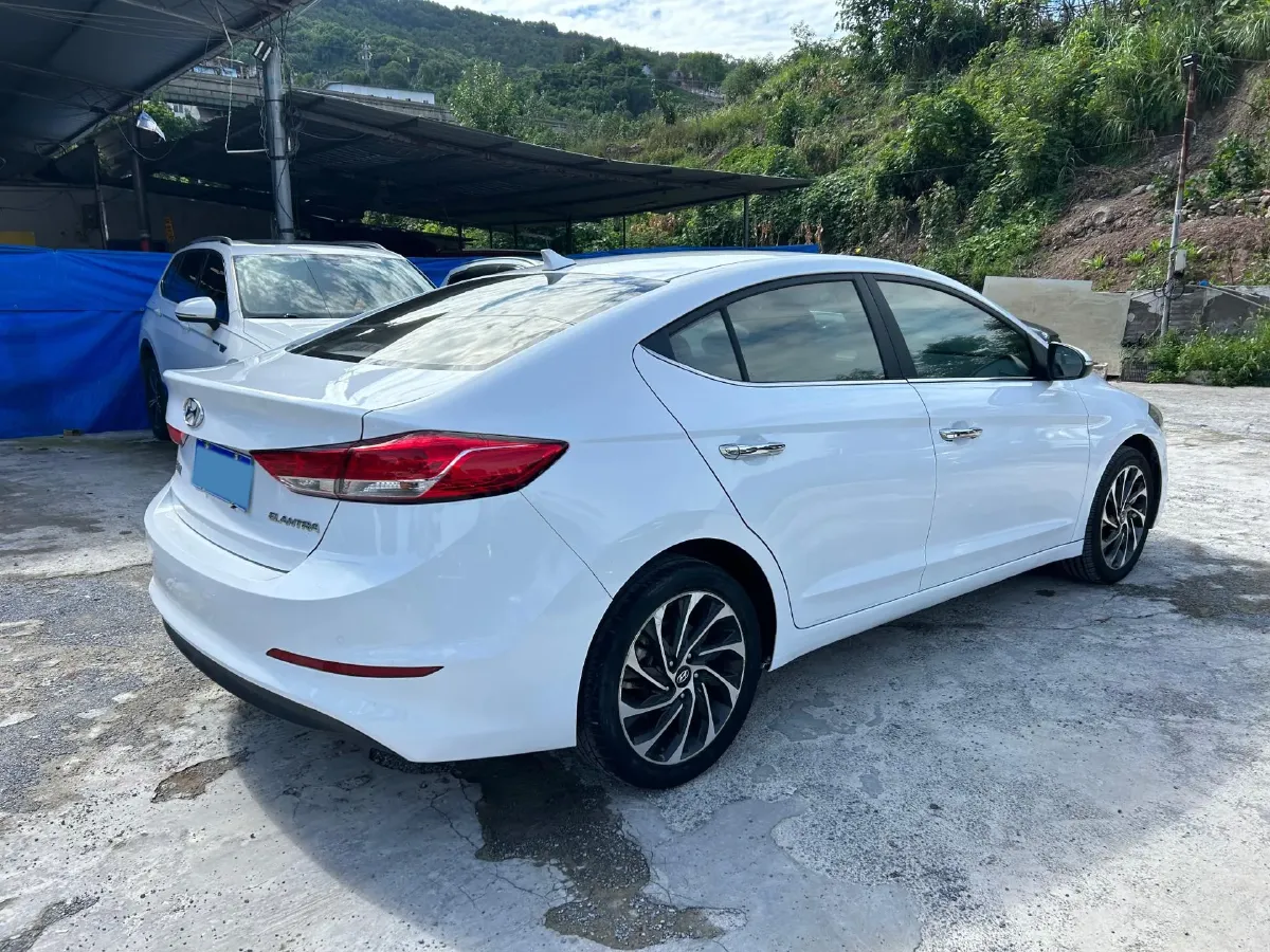 2019 Hyundai Elantra 1.5L 115HP L4 CVT,autocango,china used car exporter,china ev exporter,chinese used car exporter,chinese used ev exporter