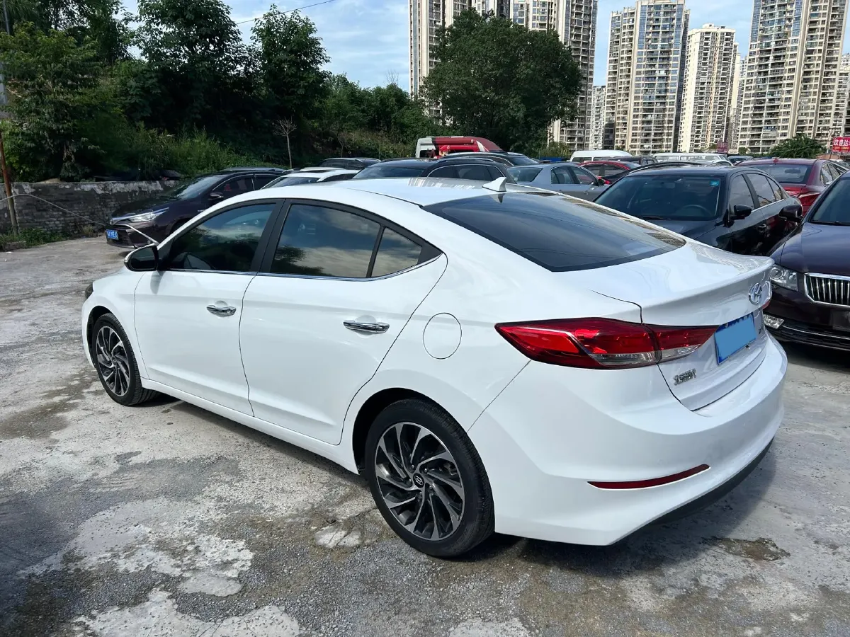 2019 Hyundai Elantra 1.5L 115HP L4 CVT,autocango,china used car exporter,china ev exporter,chinese used car exporter,chinese used ev exporter