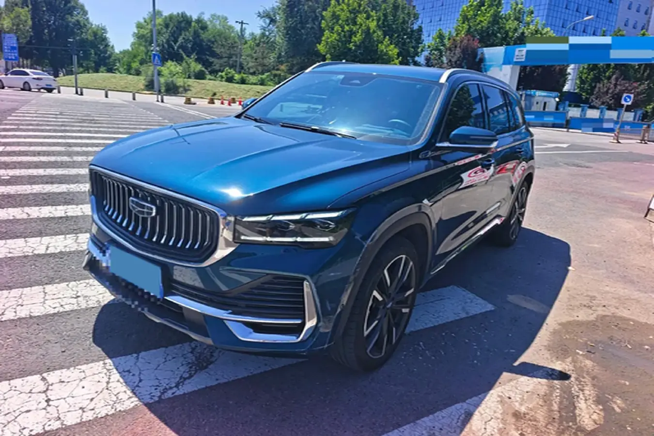 2021 Geely Monjaro 2.0T 238HP L4 8AT