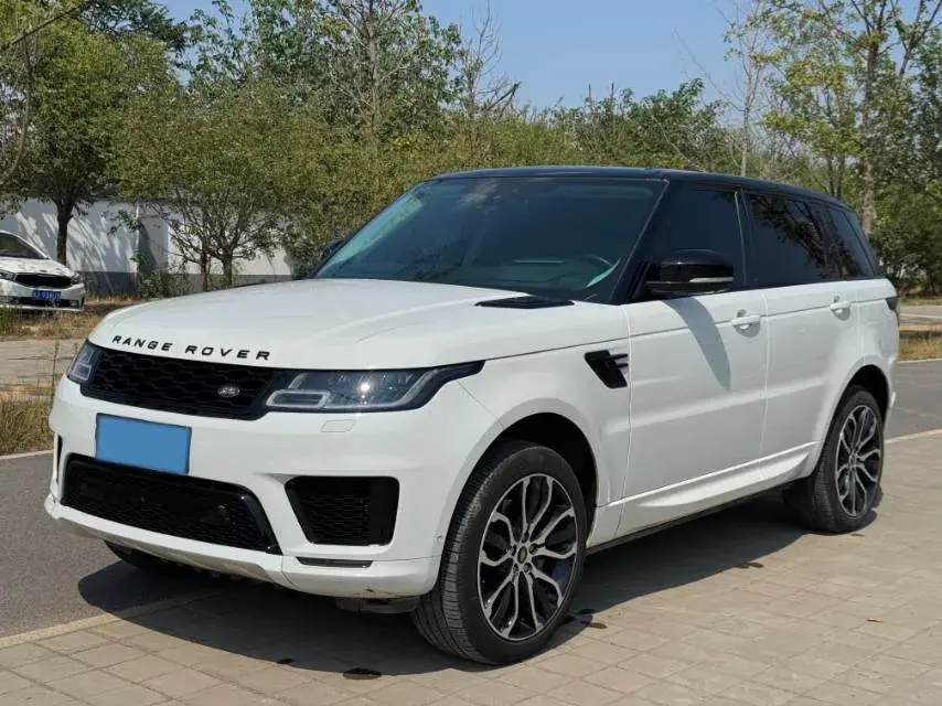 2021 Land Rover Range Rover Sport 3.0T 360HP L6 8AT 2021 Land Rover Range Rover Sport 3.0T 360HP L6 8AT