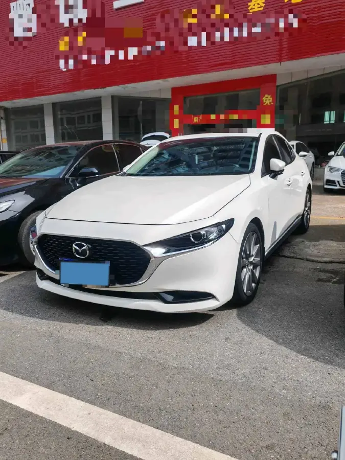 2021 Mazda 3 Axela 2.0L 158HP L4 6AT