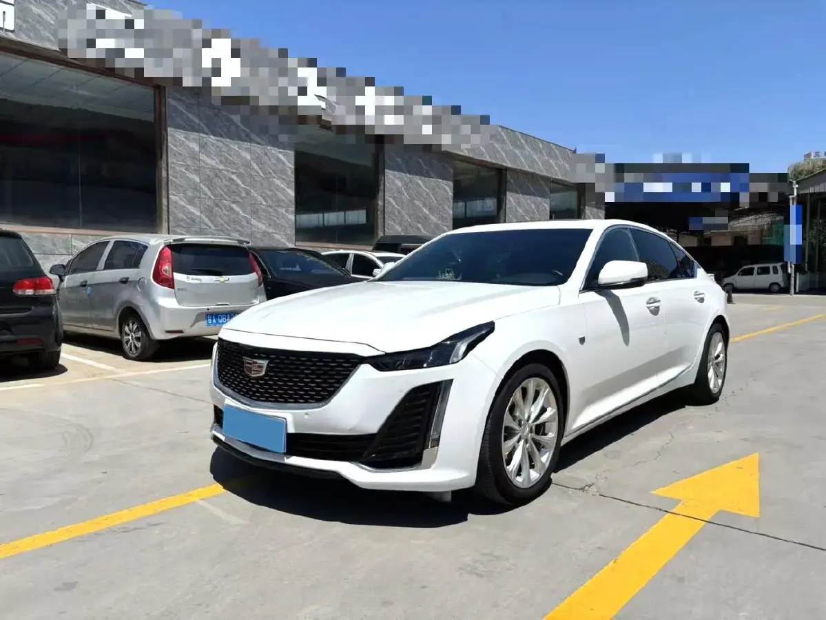 2021 Cadillac CT5 2.0T 237HP L4 10AT