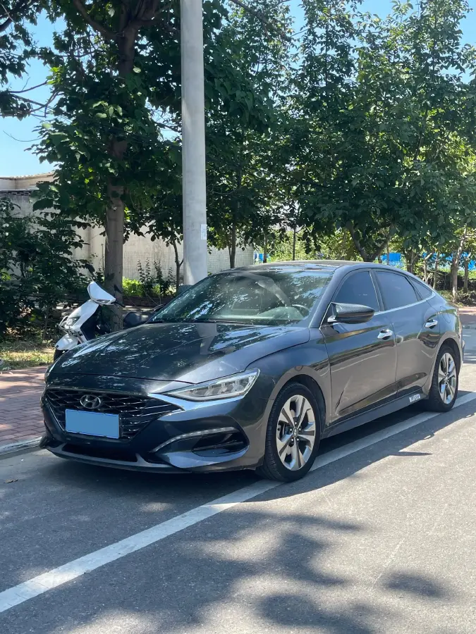 2019 Hyundai La Festa 1.6T 190HP L4 7DCT