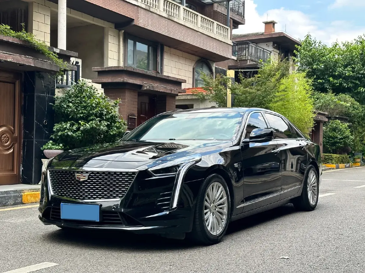 2020 Cadillac CT6 2.0T 241HP L4 10AT