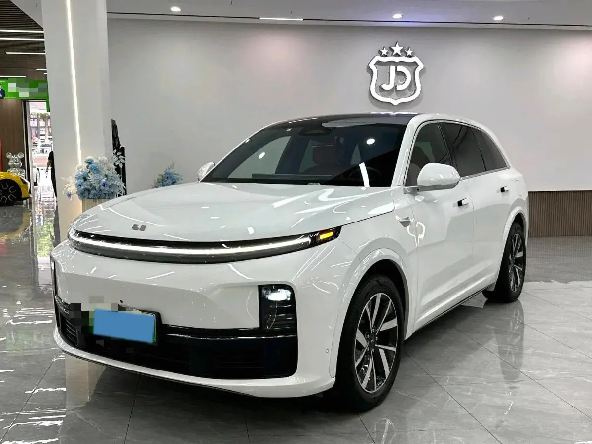 2023 Li L7 Range Extended 154HP REEV 40.9KWH