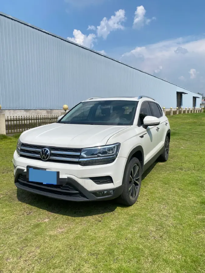 2021 Volkswagen Tharu 1.4T 150HP L4 7DCT