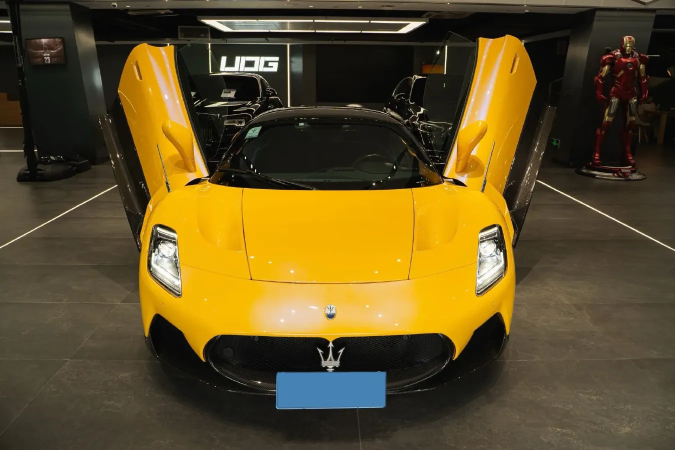 2020 Maserati MC20 3.0T 630HP V6 8DCT,autocango,china used car exporter,china ev exporter,chinese used car exporter,chinese used ev exporter