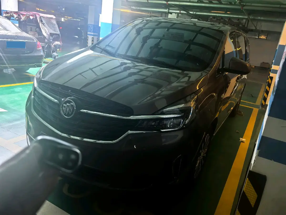 2020 Buick GL8 2.0T 237HP L4 9AT