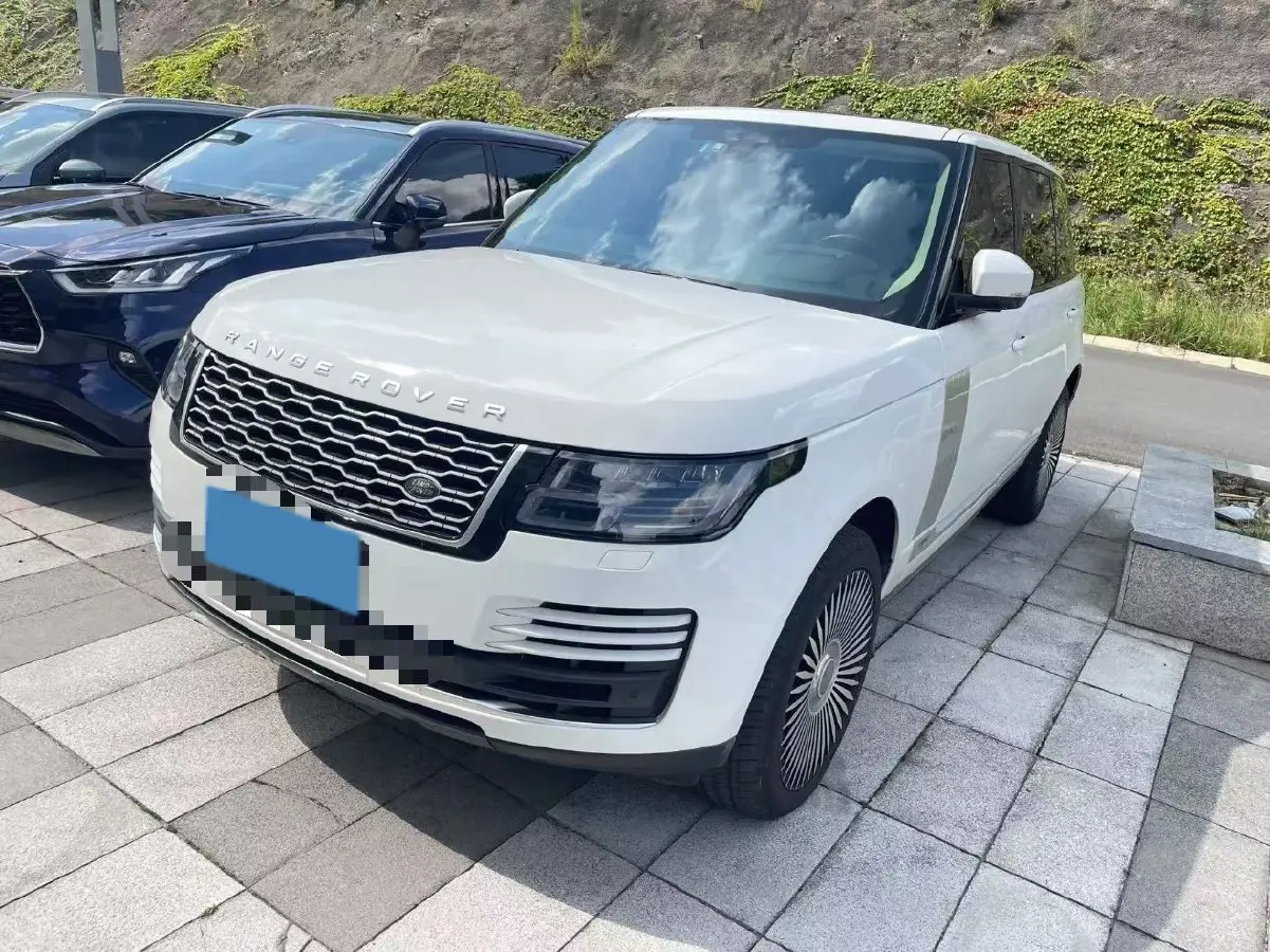 2021 Land Rover Range Rover 3.0T 400HP L6 8AT