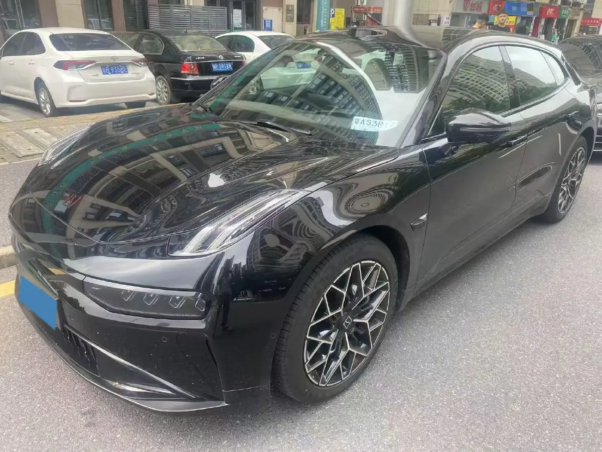 2025 Zeekr 001 BEV 95KWH