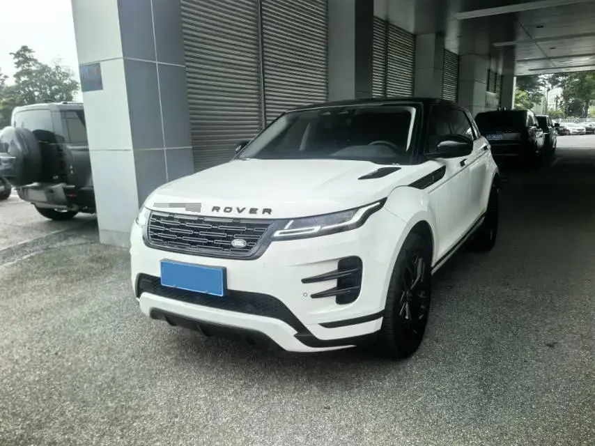2024 Land Rover Range Rover Evoque 2.0T 249HP L4 9AT