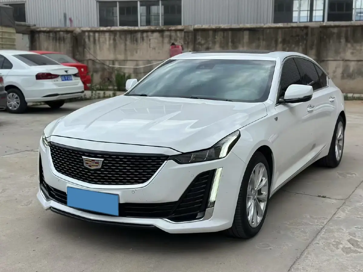 2022 Cadillac CT6 2.0T 237HP L4 10AT