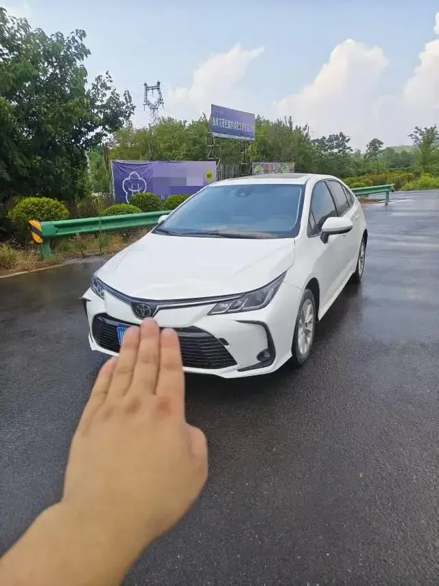 2021 Toyota Corolla 1.2T 116HP L4 CVT