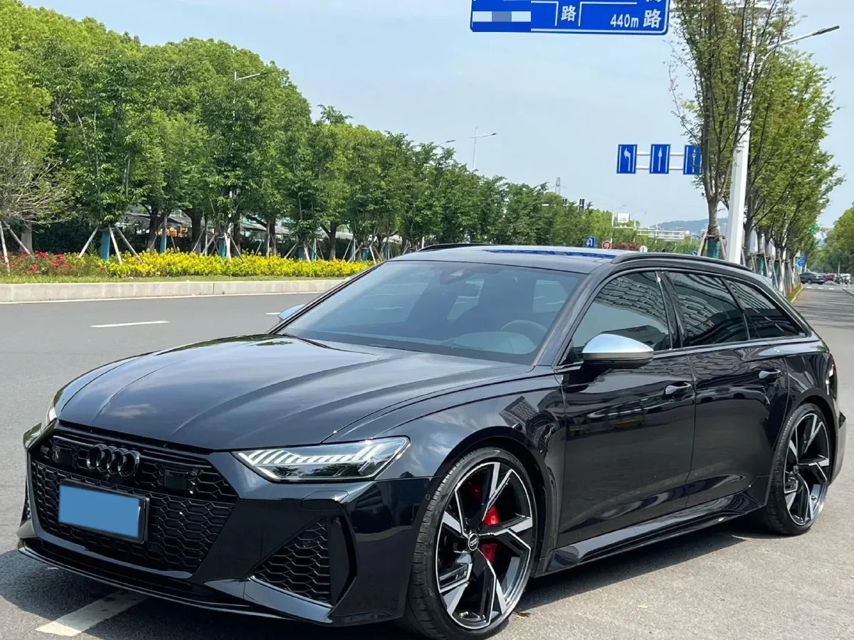 2022 Audi RS 6 4.0T 600HP V8 8AT,autocango,china used car exporter,china ev exporter,chinese used car exporter,chinese used ev exporter