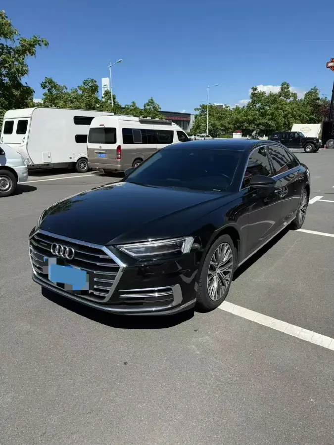 2021 Audi A8 3.0T 286HP V6 8AT