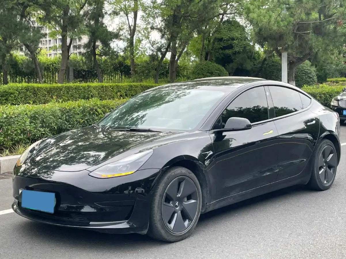 2022 Tesla Model 3 BEV 60KWH