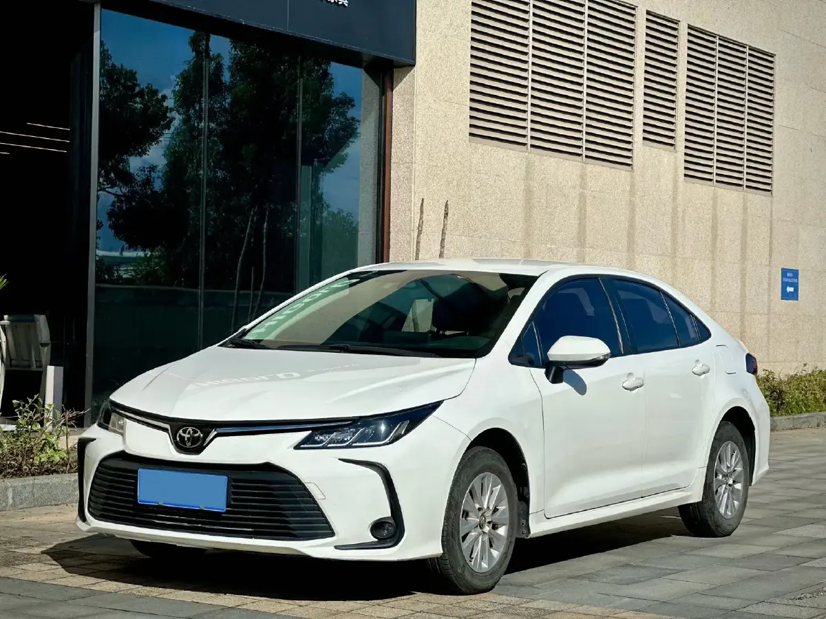 2022 Toyota Corolla 1.2T 116HP L4 CVT