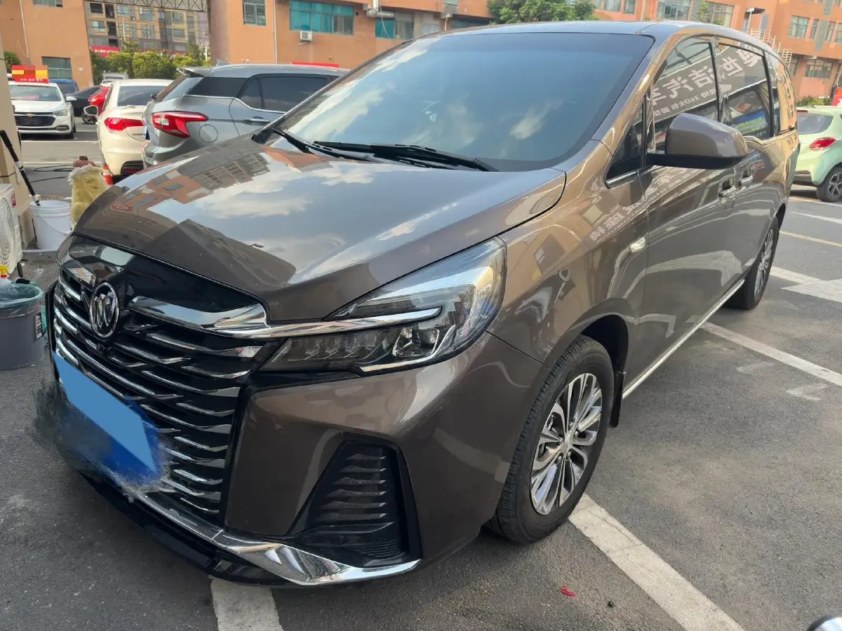 2022 Buick GL8 2.0T 237HP L4 9AT