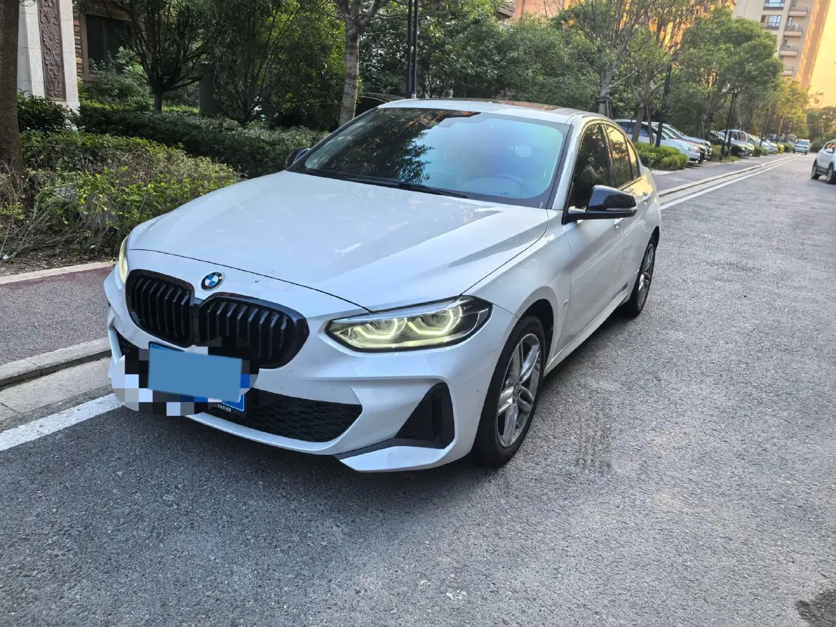 2022 BMW 1 Series 1.5T 140HP L3 7DCT