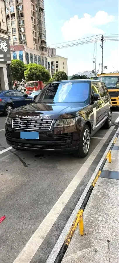 2020 Land Rover Range Rover 3.0T 400HP L6 8AT