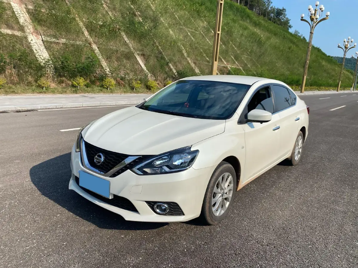 2022 Nissan Sylphy 1.6L 122HP L4 5MT