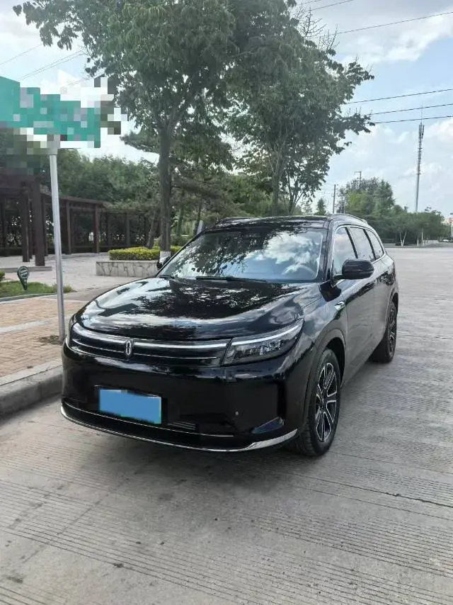 2023 HIMA AITO M5 1.5T 152HP L4 REEV 40KWH