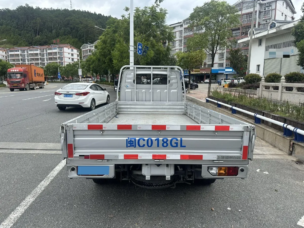 2023 WuLing Loong Truck 2.0L 136HP L4 5MT,autocango,china used car exporter,china ev exporter,chinese used car exporter,chinese used ev exporter