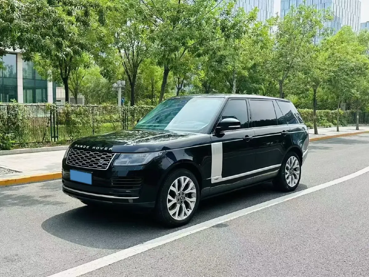 2021 Land Rover Range Rover 3.0T 400HP L6 8AT