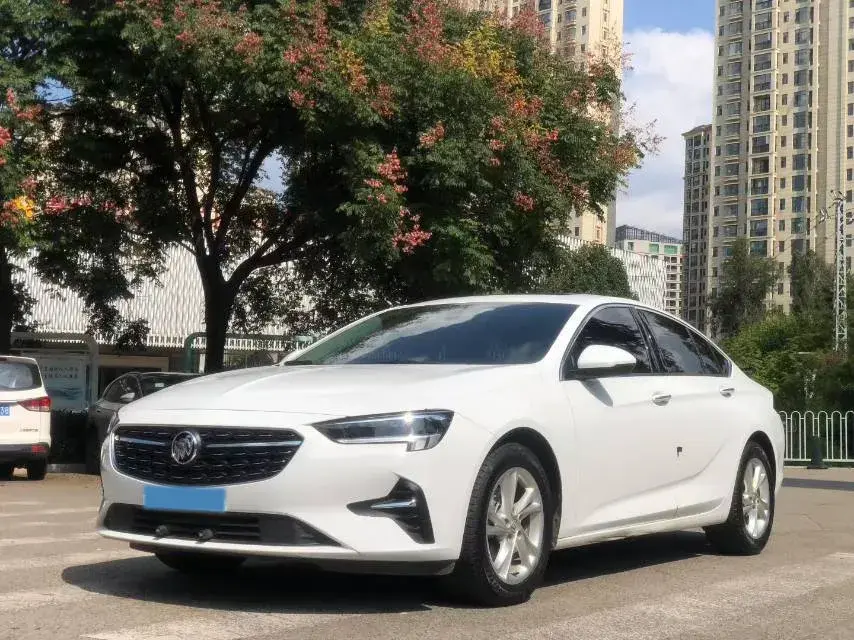 2022 Buick Regal 1.5T 169HP L4 9AT
