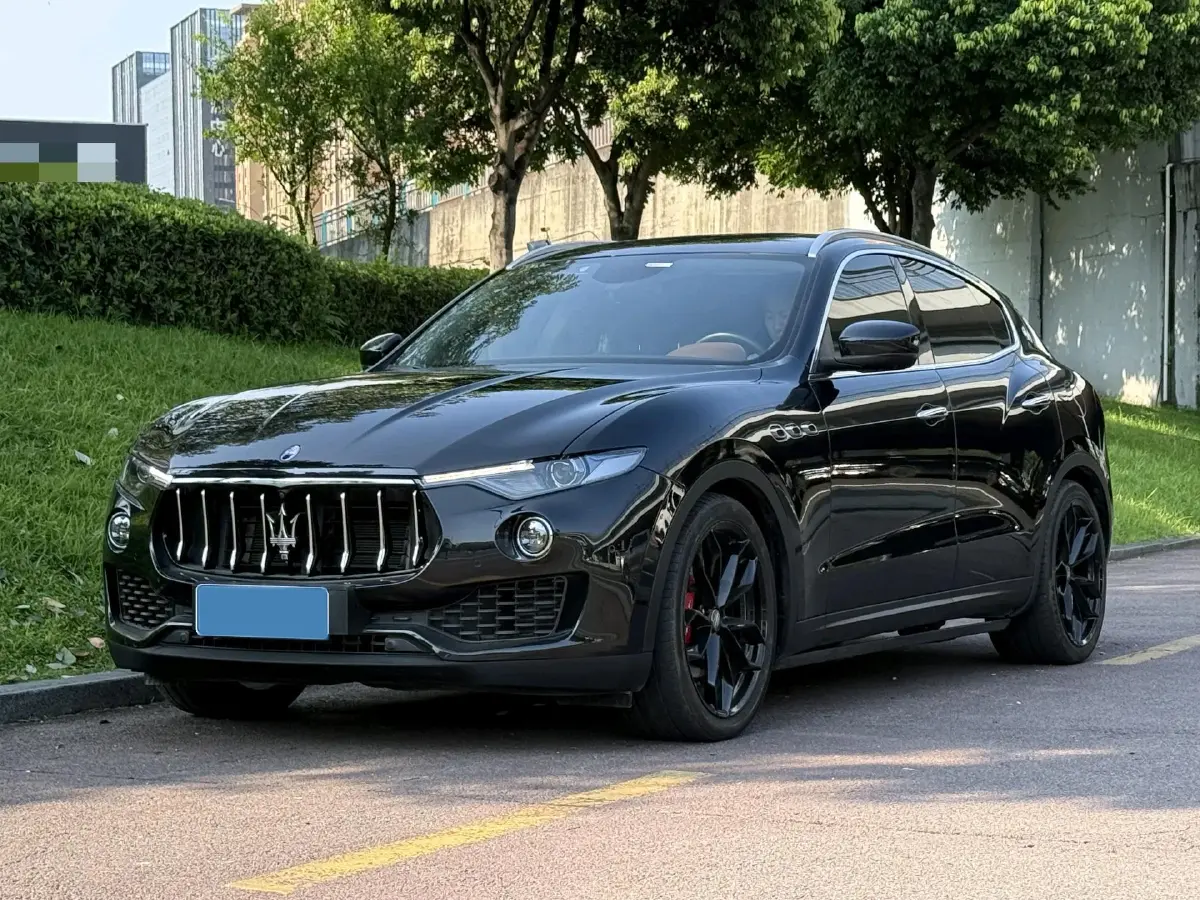 2016 Maserati Levante 3.0T 350HP V6 8AT