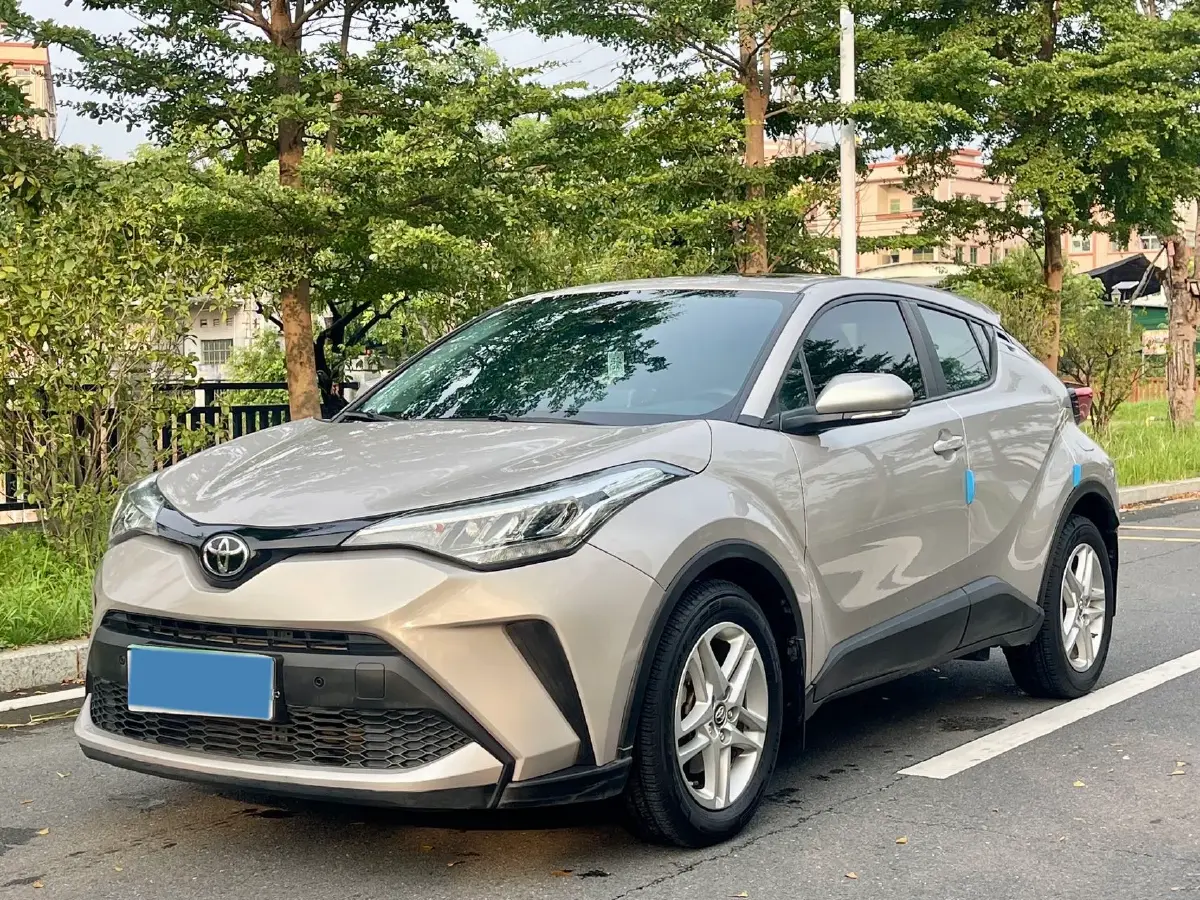 2021 Toyota C-HR 2.0L 171HP L4 CVT