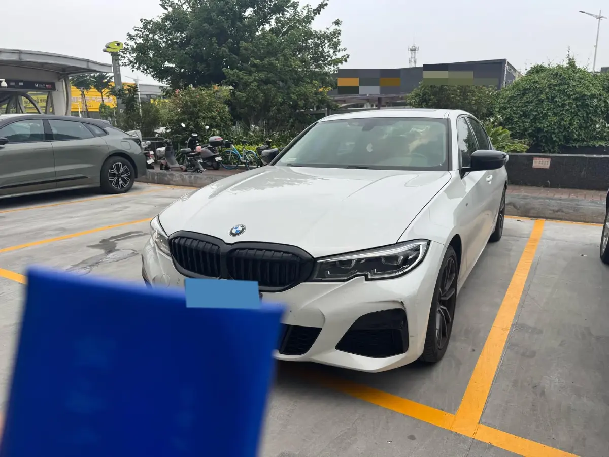 2021 BMW 3 Series 2.0T 156HP L4 8AT