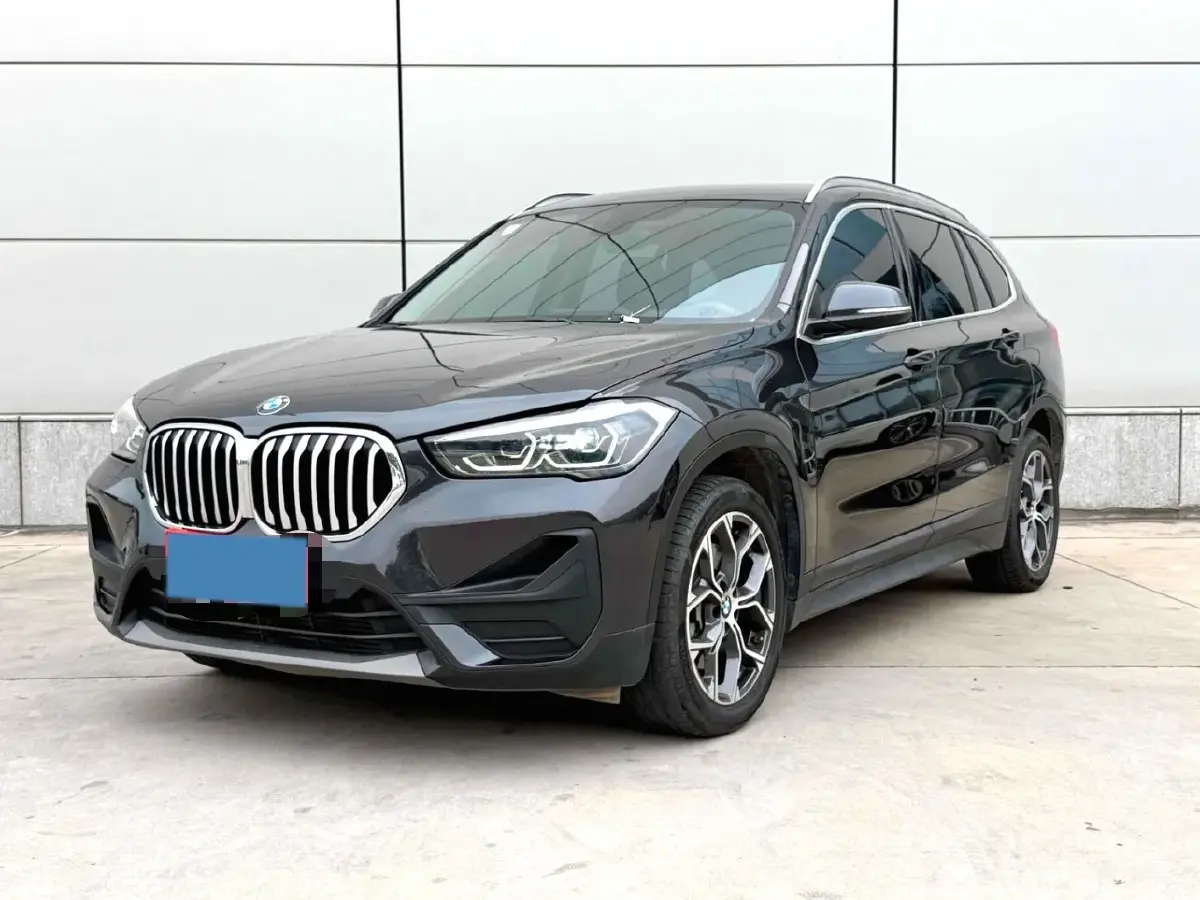 2022 BMW X1 2.0T 192HP L4 7DCT