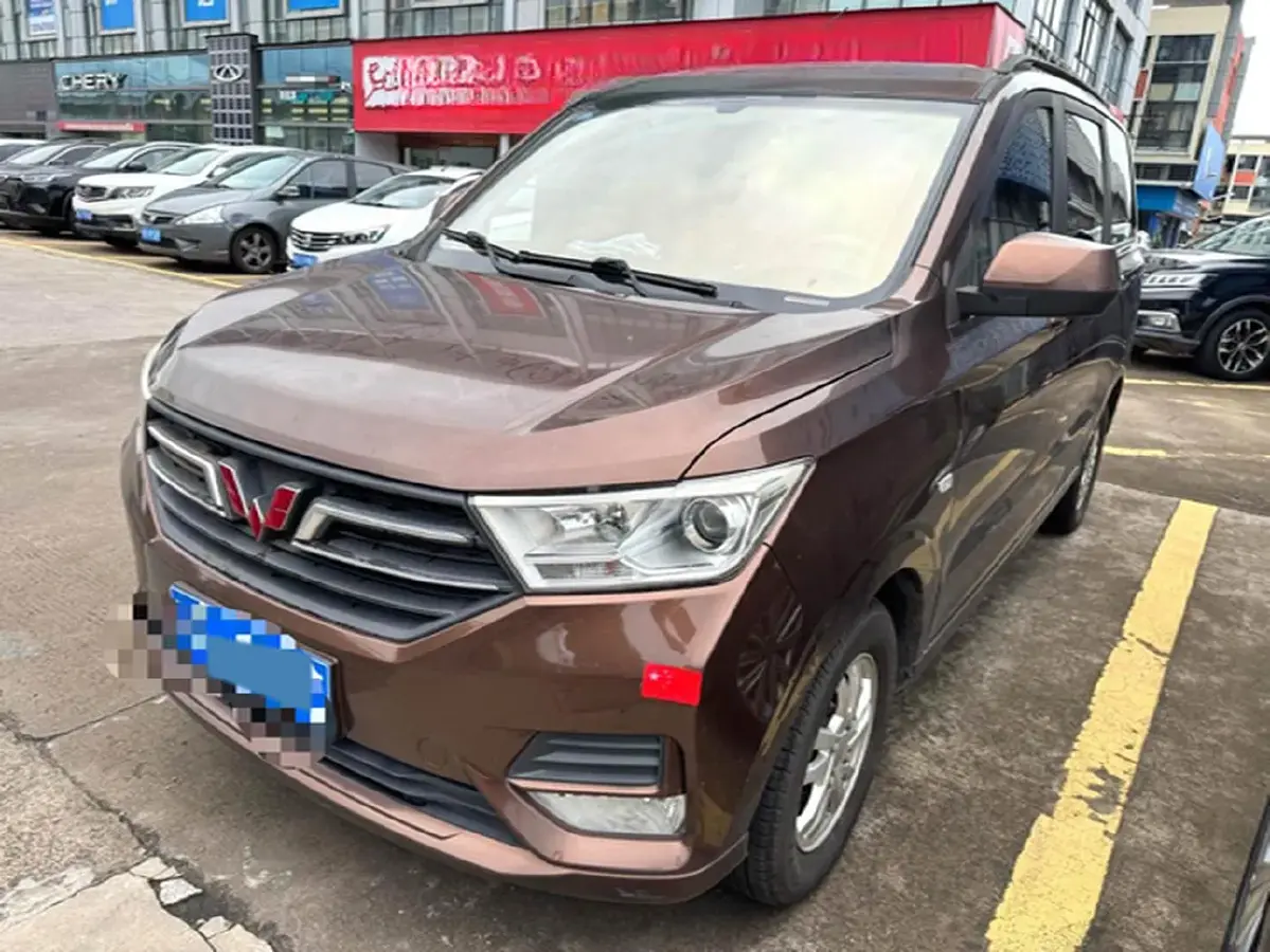 2018 WuLing HongGuang 1.5L 105HP L4 5MT