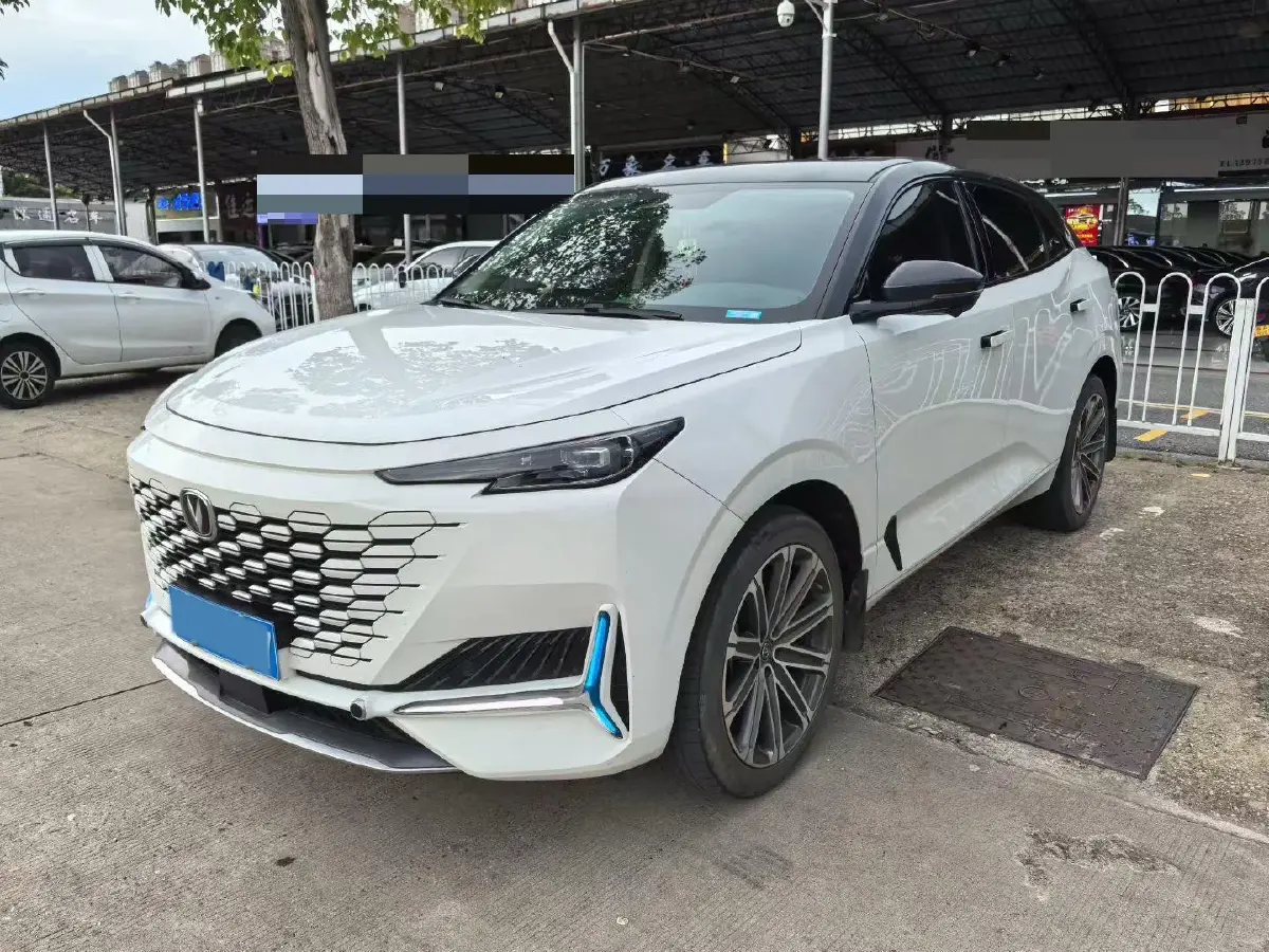 2021 ChangAn UNI-K 2.0T 233HP L4 8AT