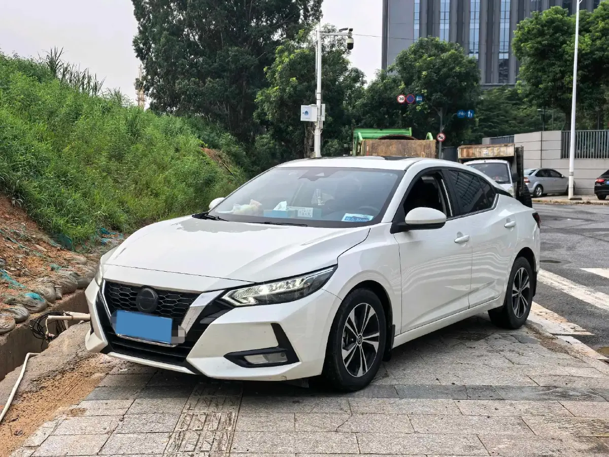 2022 Nissan Sylphy 1.6L 135HP L4 CVT