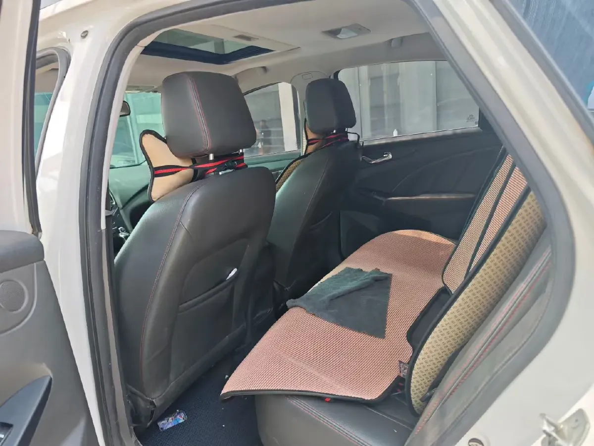 2017 Chery Arrizo 7 1.5T 147HP L4 CVT,autocango,china used car exporter,china ev exporter,chinese used car exporter,chinese used ev exporter