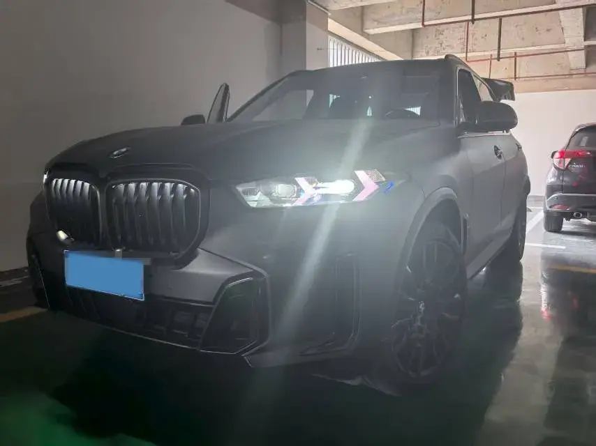 2023 BMW X5 3.0T 381HP L6 8AT