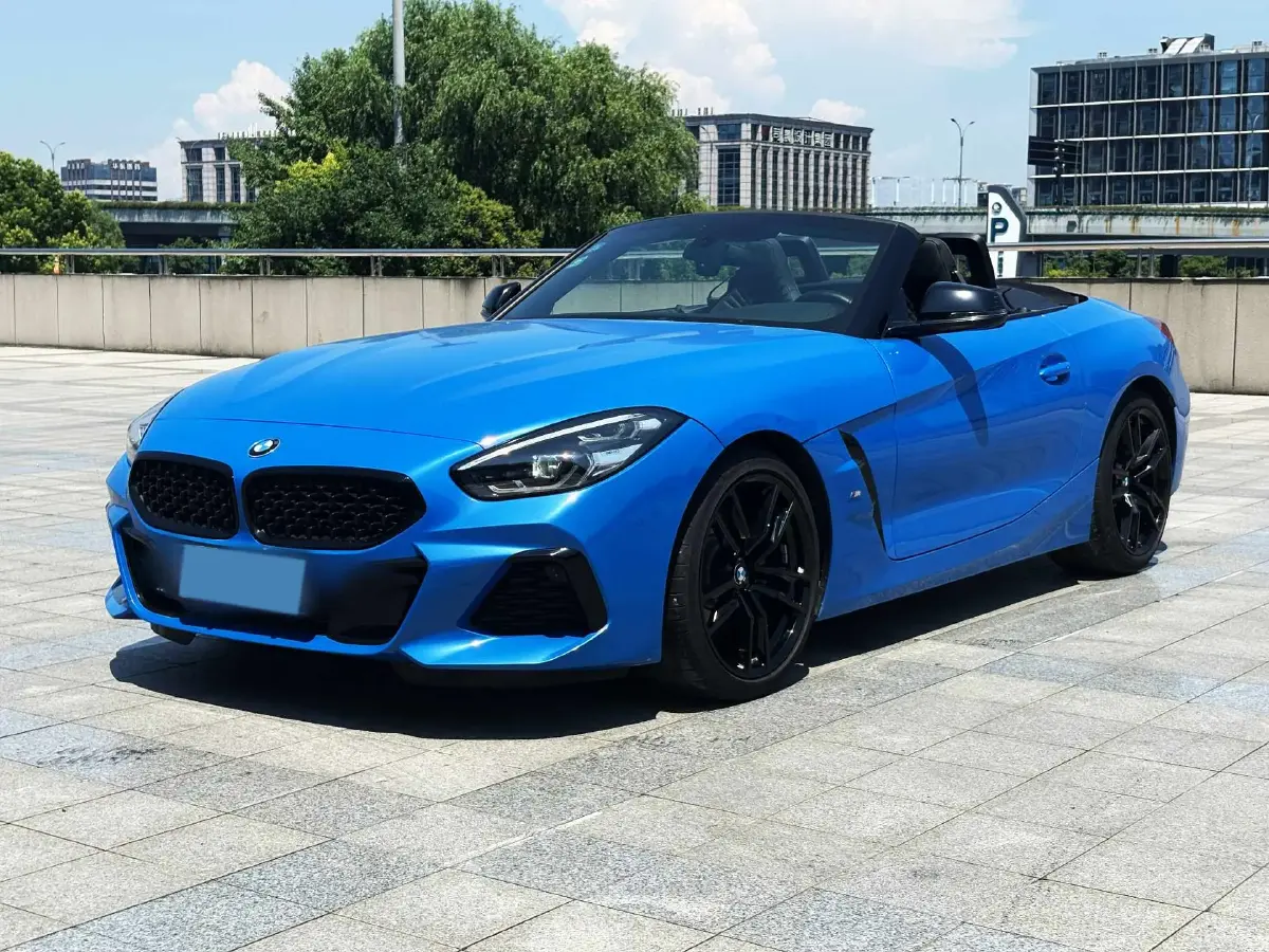 2022 BMW Z4 2.0T 197HP L4 8AT