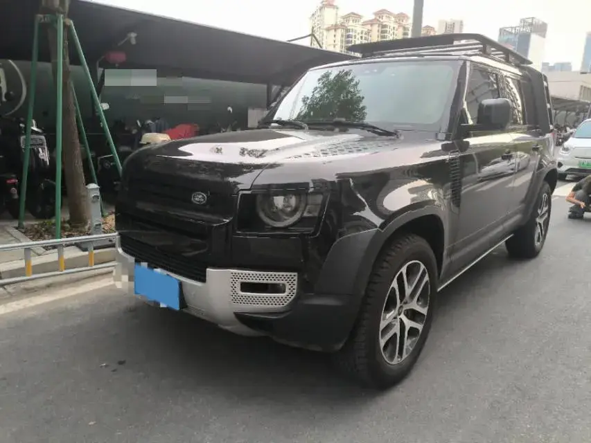 2024 Land Rover Defender 3.0T 400HP L6 8AT