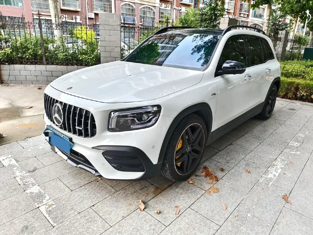 2023 Mercedes-Benz GLB AMG 2.0T 306HP L4 8DCT