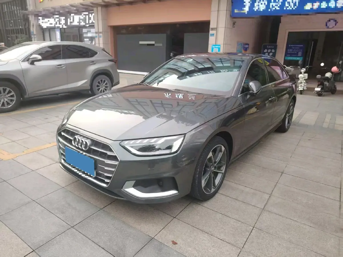 2020 Audi A4L 2.0T 190HP L4 7DCT