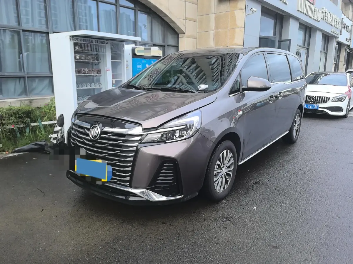 2023 Buick GL8 2.0T 237HP L4 9AT