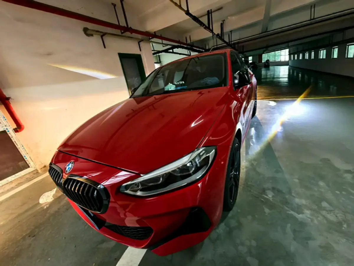 2022 BMW 1 Series 2.0T 192HP L4 7DCT