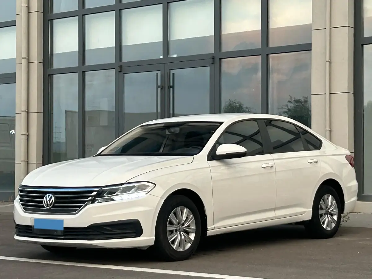 2022 Volkswagen Lavida 1.5L 113HP L4 6AT