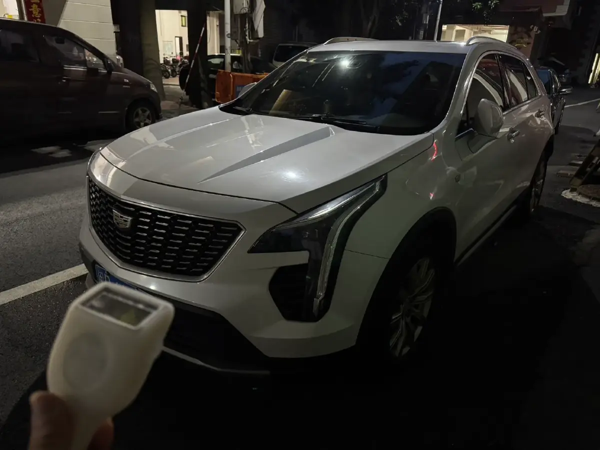 2020 Cadillac XT4 2.0T 241HP L4 9AT